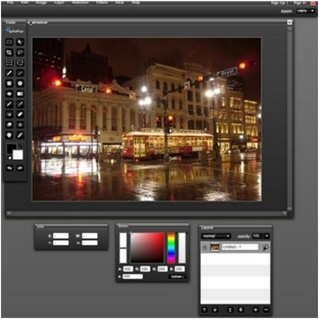 Как и у других онлайн-редакторов, интерфейс Splashup простой и узнаваемый