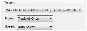 Настройте параметры записи в блоке Target – выберите дисковод, определите тип записи в пункте Mode, настройте скорость в пункте Speed