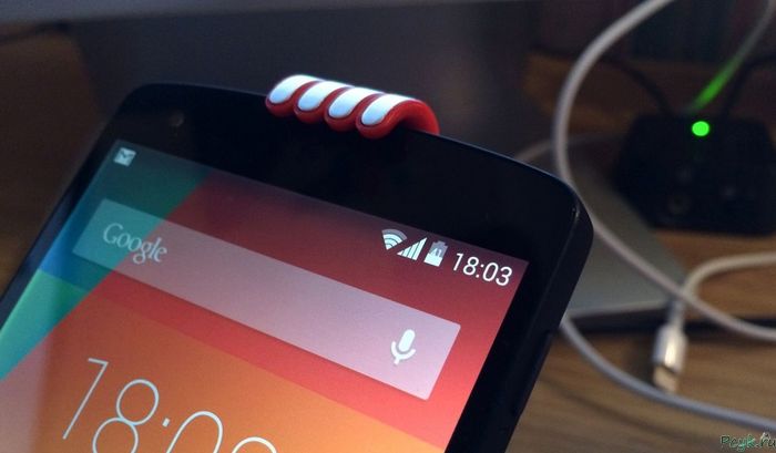 Телефон на зарядке