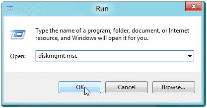 Включаем меню управления разделами при помощи нажатия клавиш Win и R и прописывания значения diskmgmt.msc